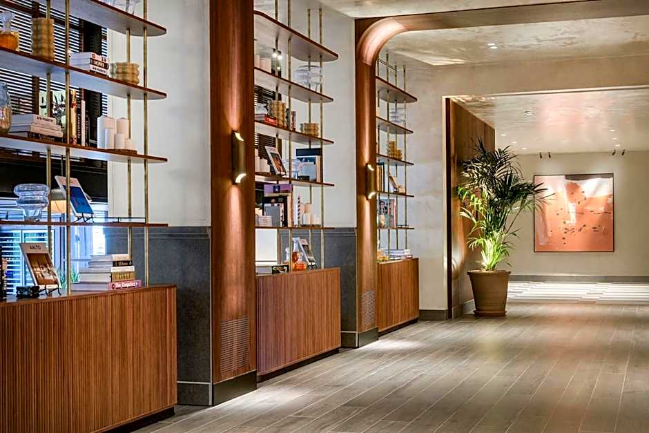 The Westin Madrid Cuzco