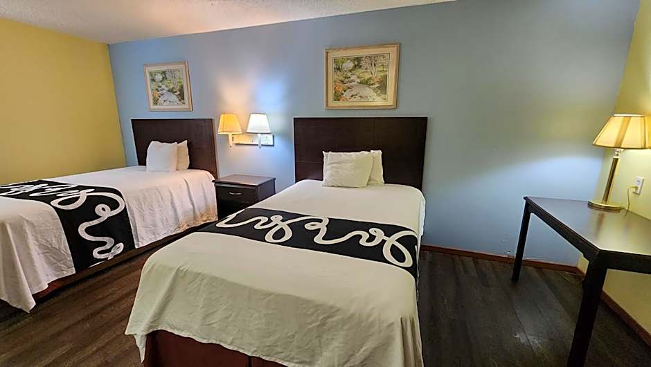 Fairway Inn La Porte