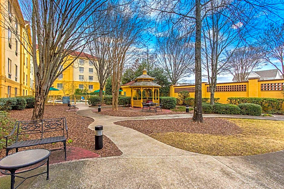 La Quinta Inn & Suites by Wyndham Birmingham Homewood
