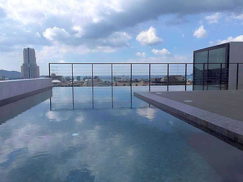 Phoenix Grand Patong