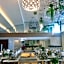 J7 Plaza Hotel