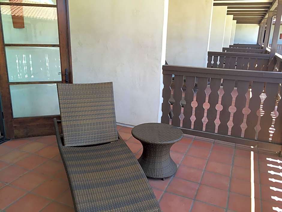 Ponte Vineyard Inn