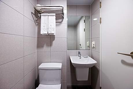 Standard Double Room with Ocean View