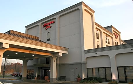 Hampton Inn Kansas City/Shawnee Mission