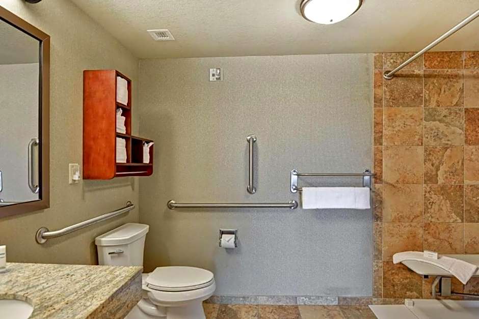 Hampton Inn By Hilton and Suites New Hartford/Utica