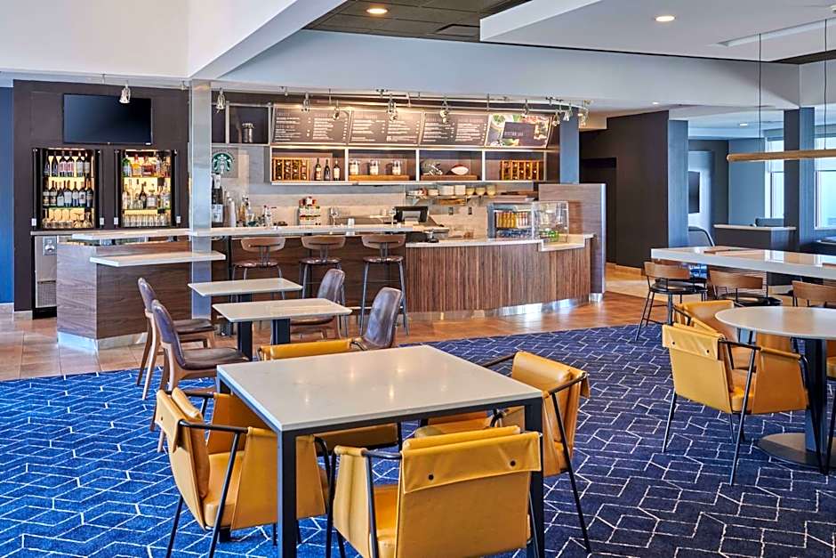 Courtyard By Marriott Chicago Highland Park/Northbrook