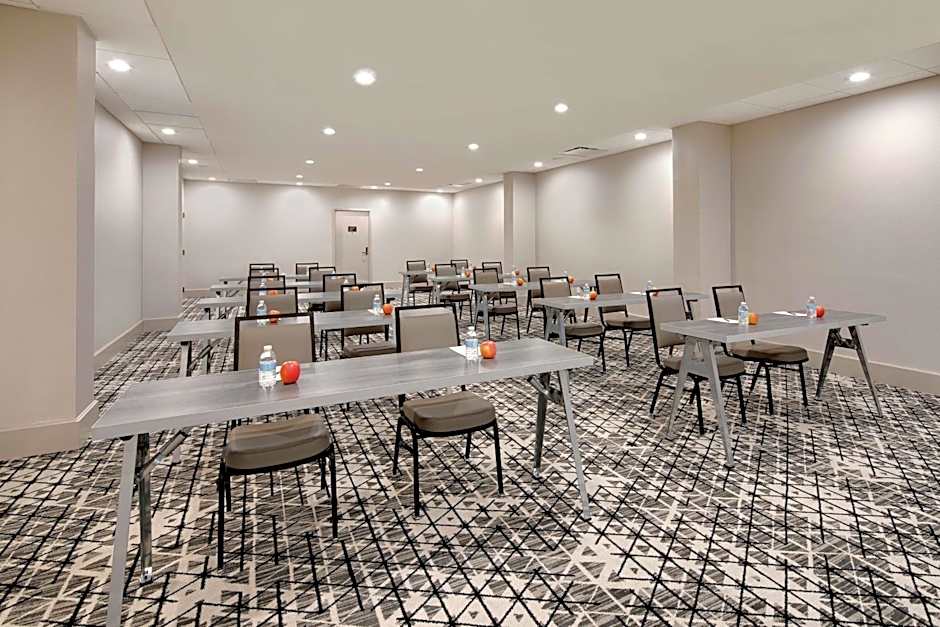 Embassy Suites by Hilton Atlanta-Perimeter Center