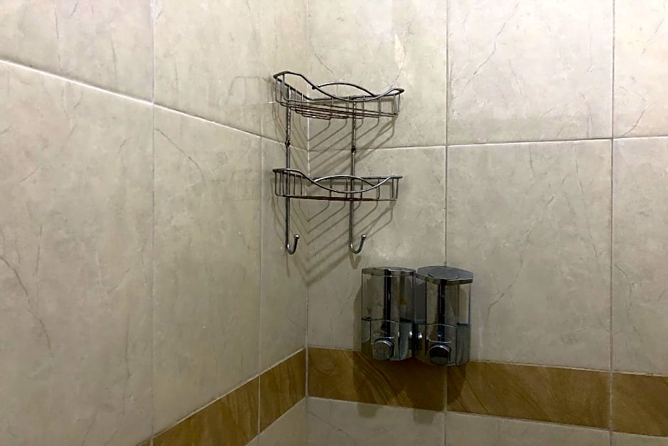 Hotel Baru Inn Batu Redpartner – Batu, ID