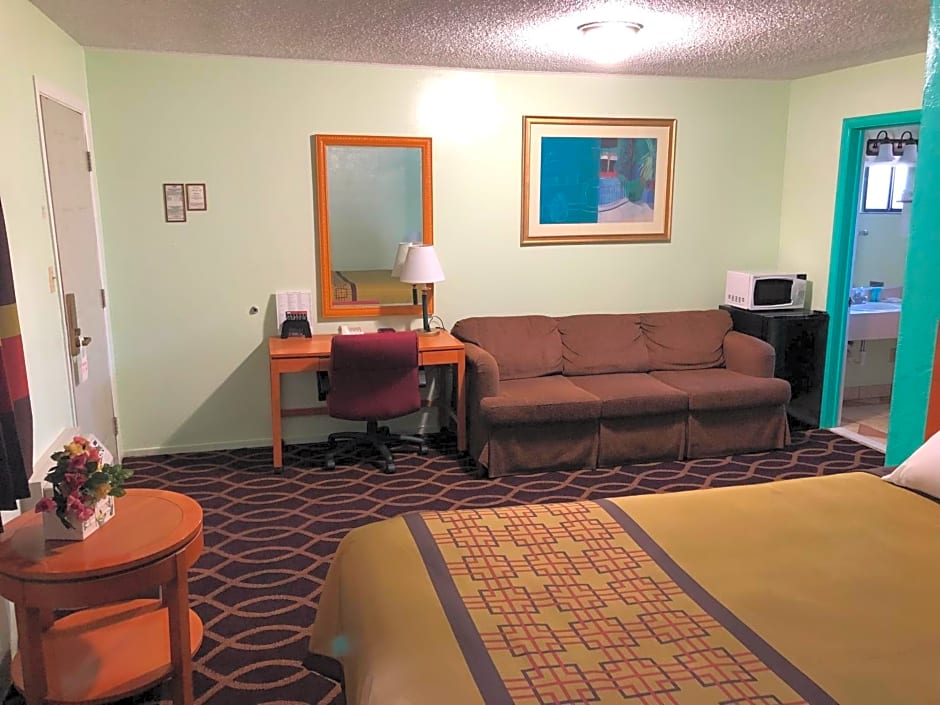 Klamath Motor Lodge