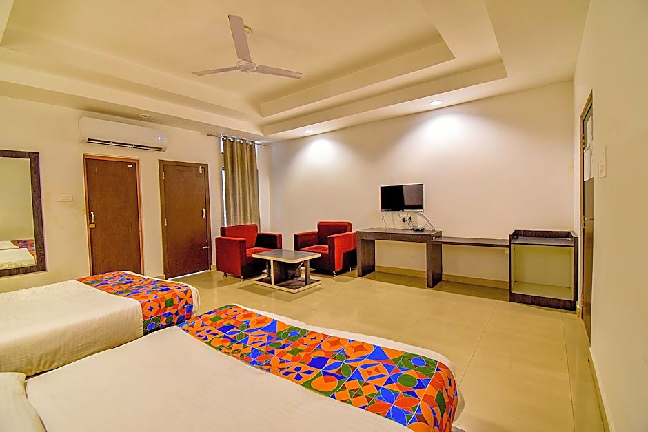 FabHotel The Hotel Orchid – Guwahati, TX
