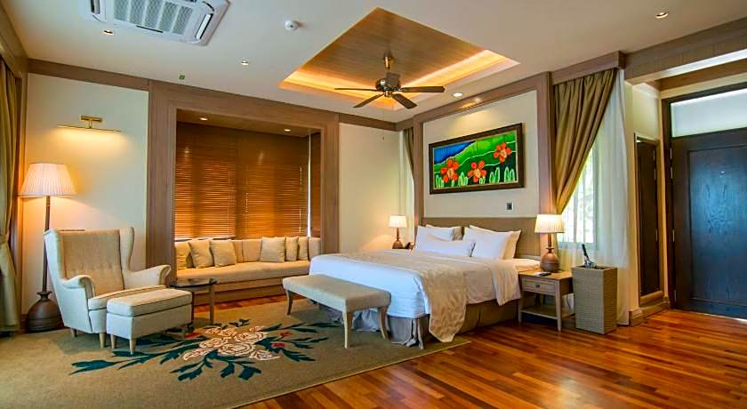 Royale Chulan Cherating Villa