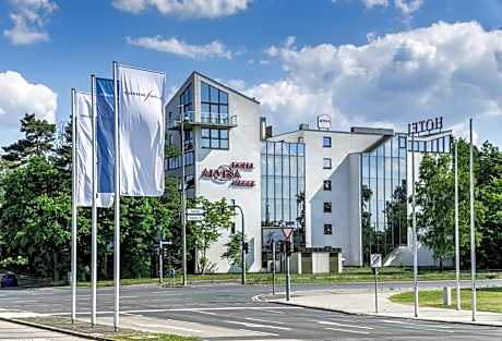 ARVENA Messe Hotel