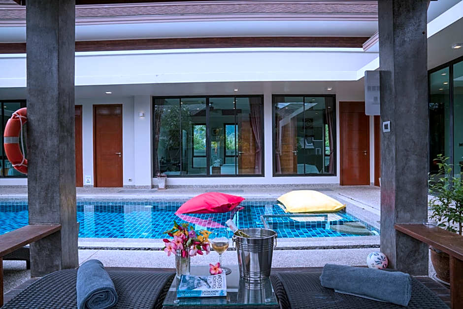 Narintara Private Pool Villas - Free Tuk-Tuk Service to the Beach!
