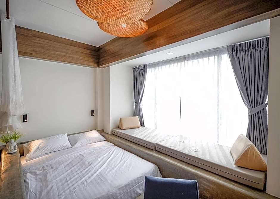 Krung Boutique Hotel