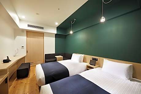 Superior Twin Room- Non-Smoking