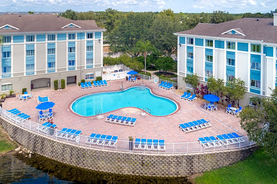 Exploria Express by Exploria Resorts