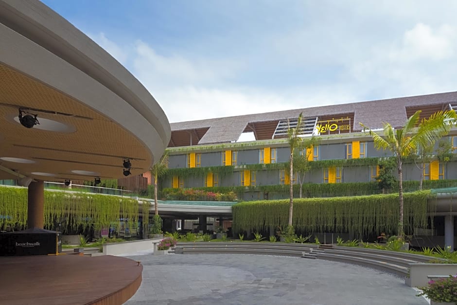 YELLO Hotel Kuta Beachwalk Bali