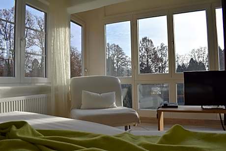 Junior Suite (2 Adults)