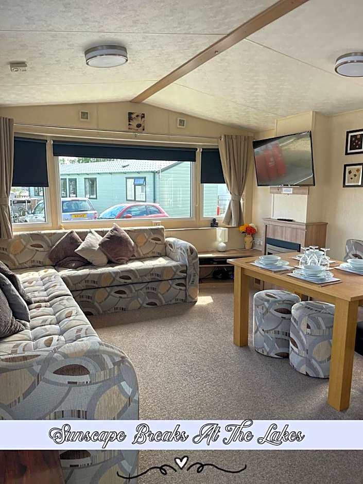 Sunscape breaks At Tattershall Lakes