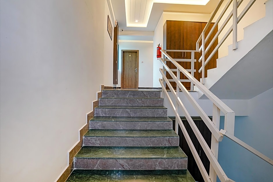 FabHotel Grand Residency