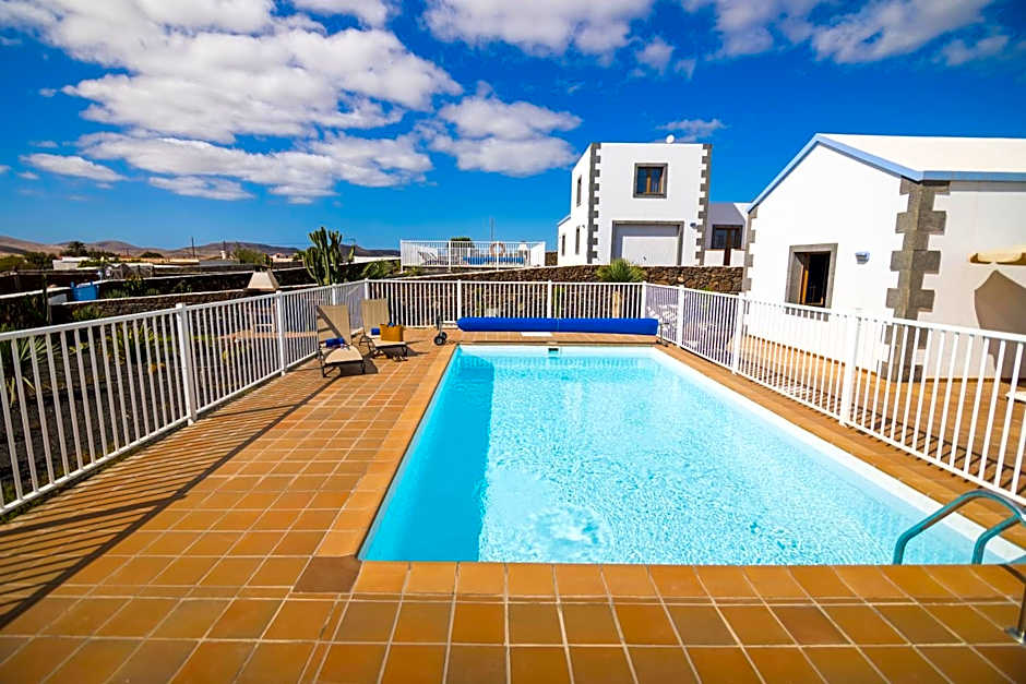 Villas & Apartamentos Tao Mazo