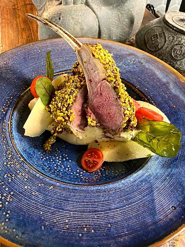 Tulip Residence & Spa Hotel