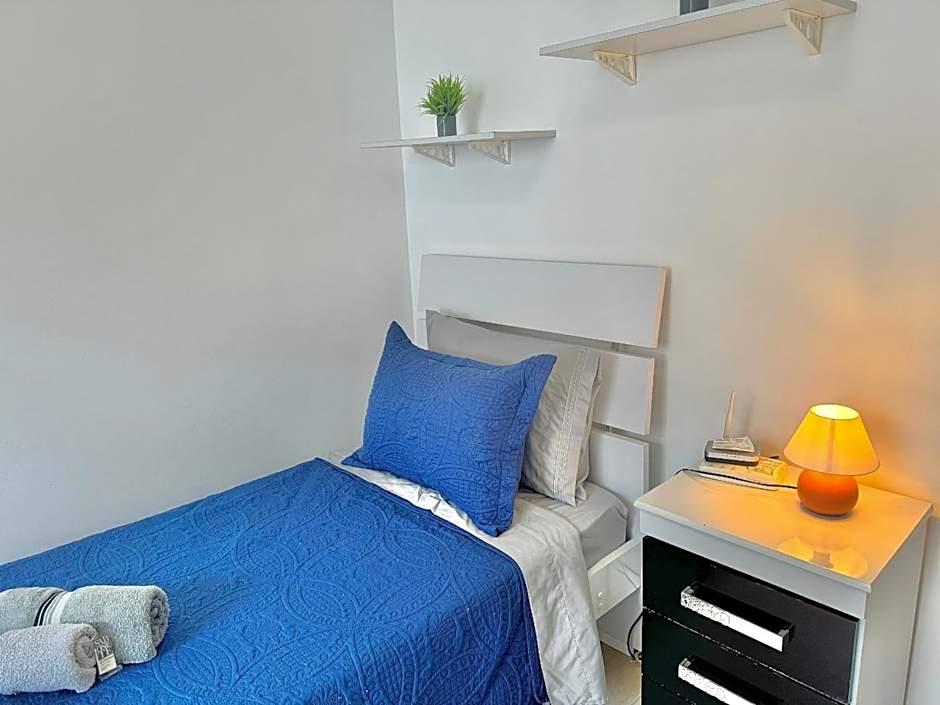 Apartamento com piscina em Olaria