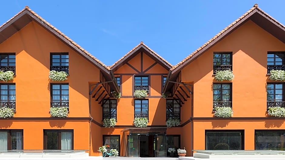 Hotel The Park Derio