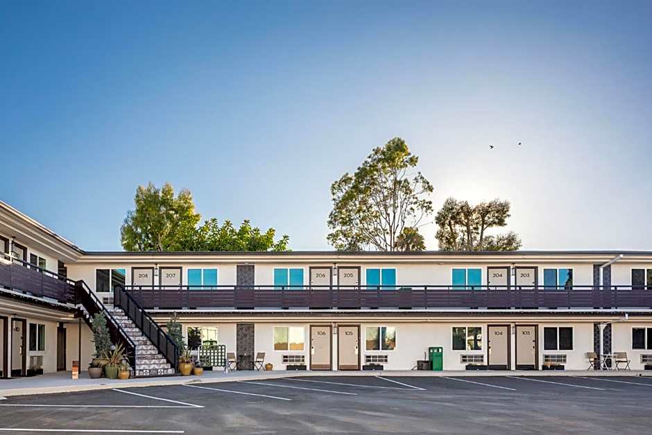 California Inn
