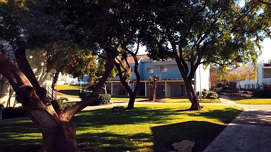 Holiday Village Kibbutz Mizra