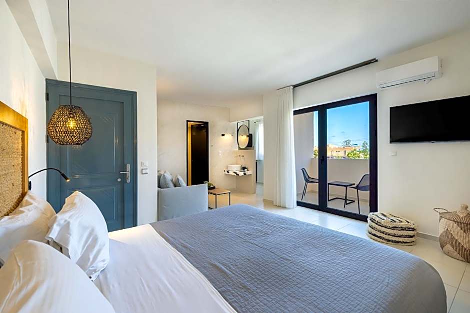 La Stella Suites