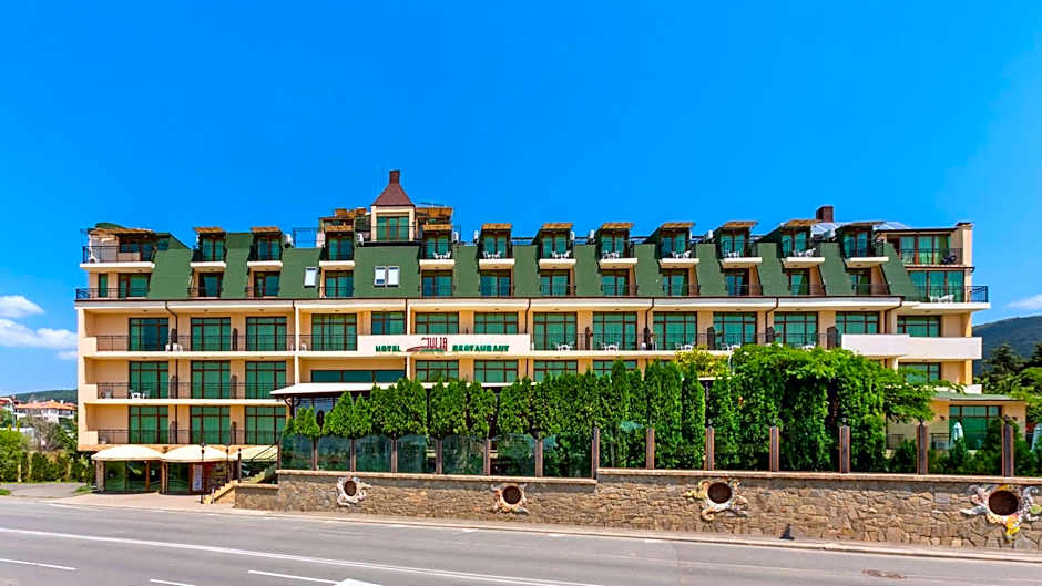 Hotel Julia