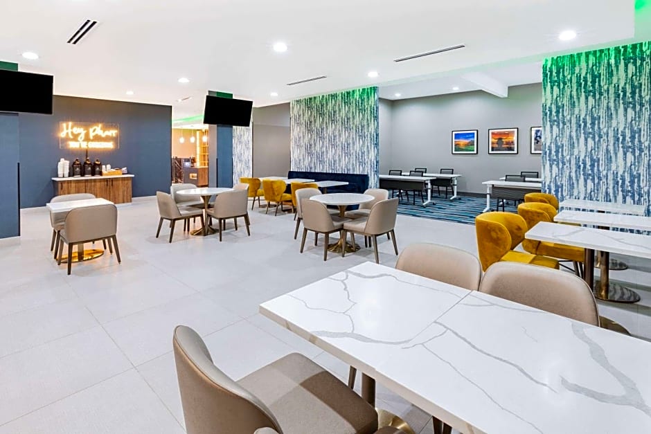 La Quinta Inn & Suites by Wyndham Pharr - Rio Grande Valley