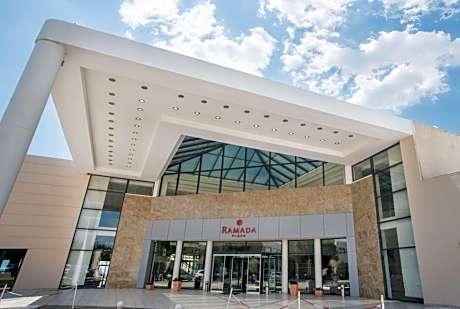 Ramada Plaza Thraki