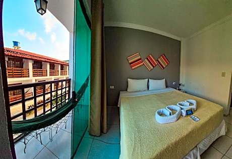 DOUBLE STANDARD WITH BALCONY