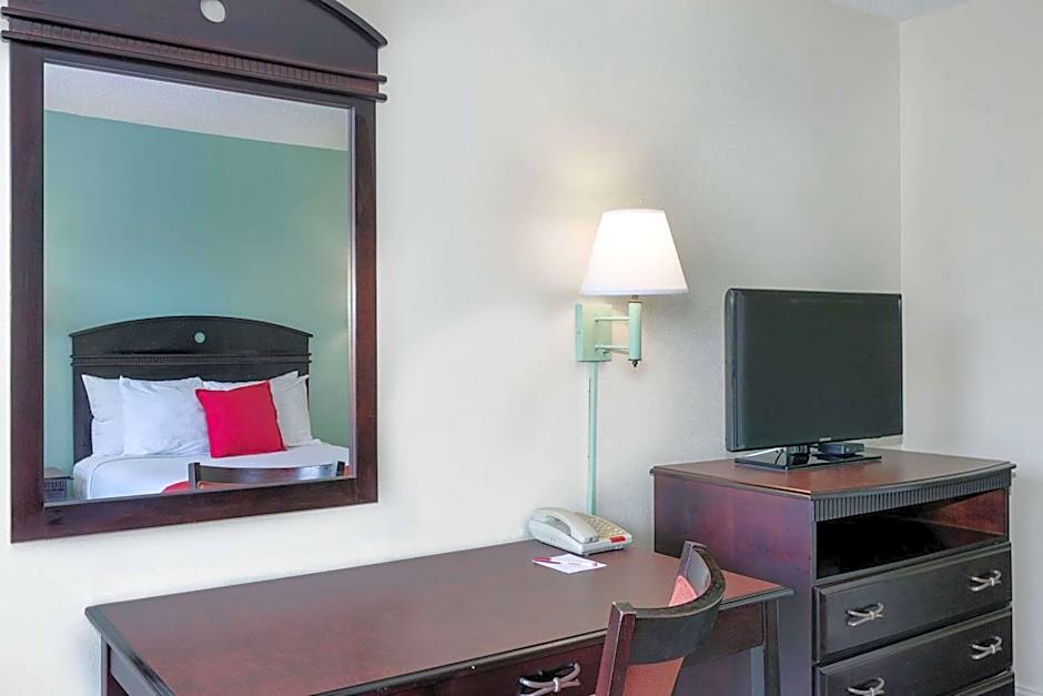 Ramada by Wyndham Pelham