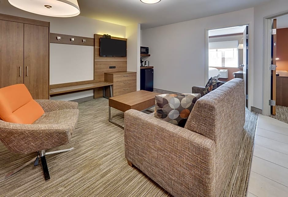 Holiday Inn Express Scottsbluff - Gering, an IHG Hotel