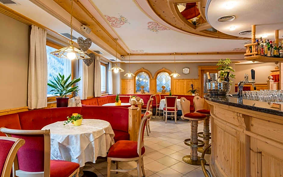 B&B Hotel Alpenrose Rooms & Apartments