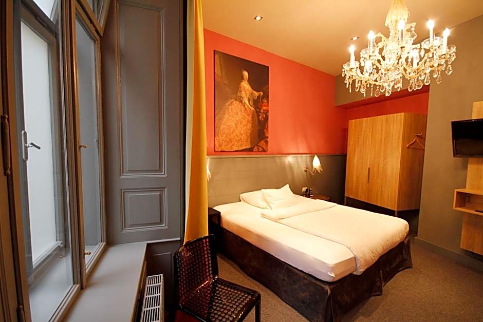 Saint SHERMIN bed breakfast & champagne