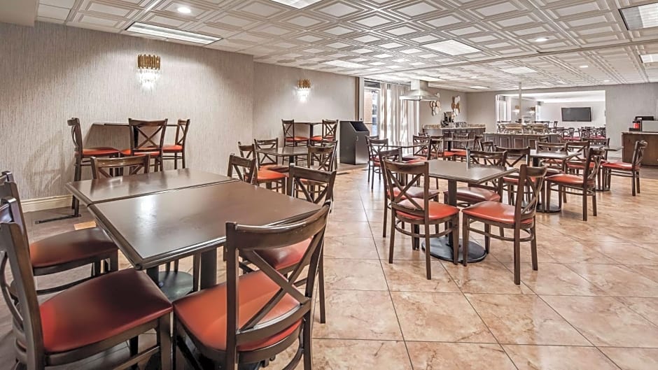 Best Western Plus Abbey Inn