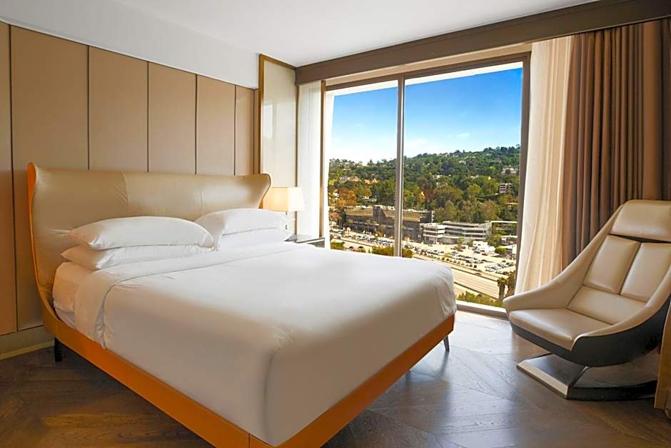 Sheraton Universal
