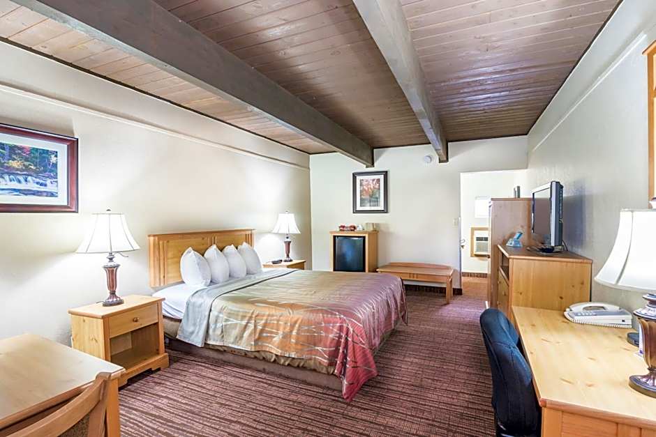 Teton West Motel