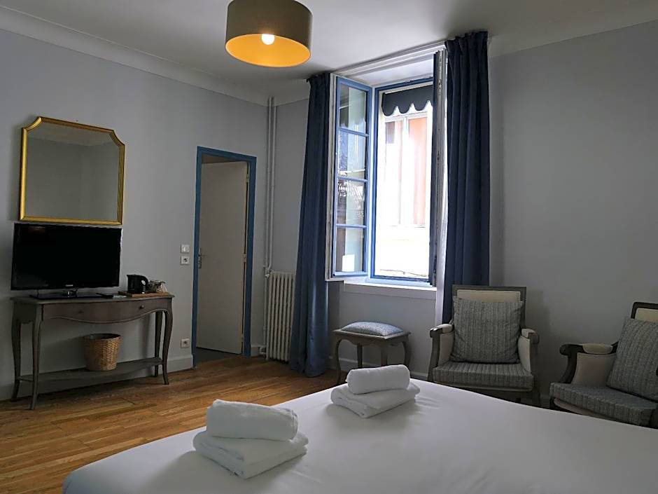 Hôtel De L'Amphithéâtre