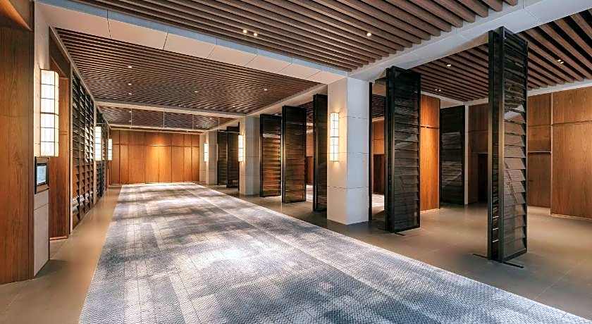 Flow and Co. Qingdao, Autograph Collection