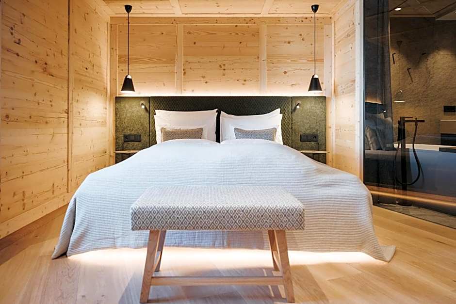 Superior Hotel Schneider Ski-in & Ski-out