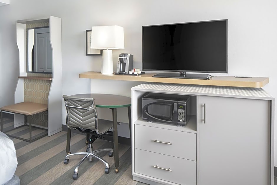 Holiday Inn Odessa By IHG