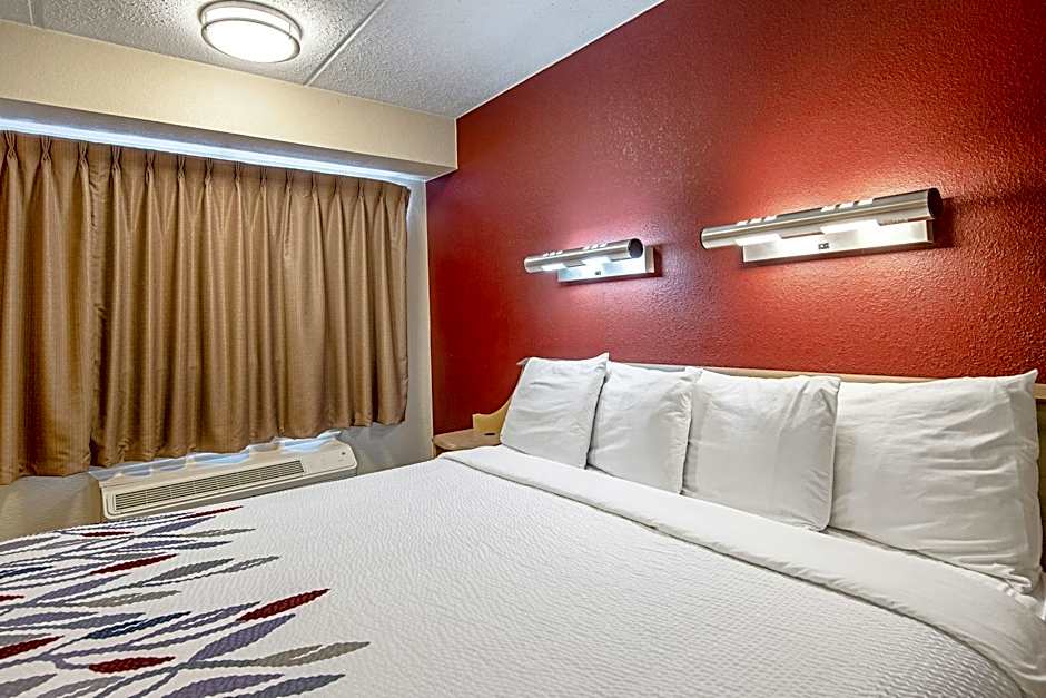 Red Roof Inn Pittsburgh North - Cranberry Township