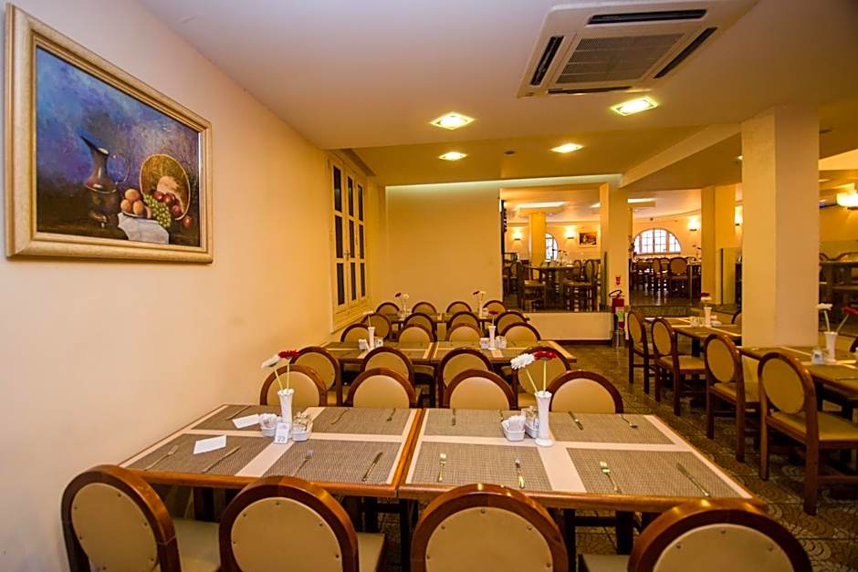 Hotel Monte Alegre