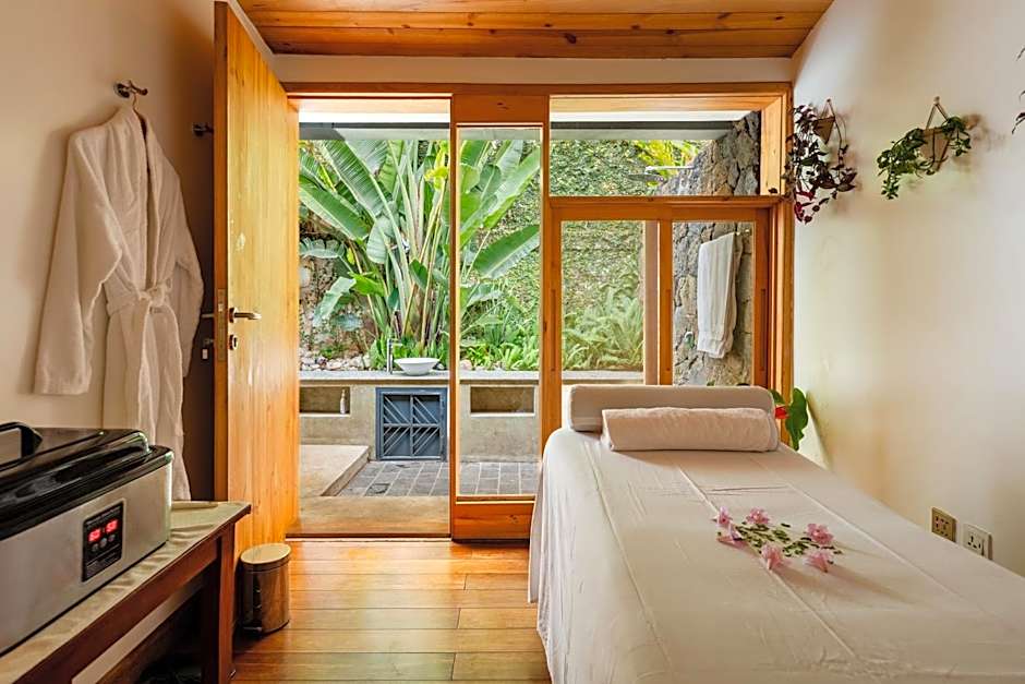 Hemingways Retreat Kigali