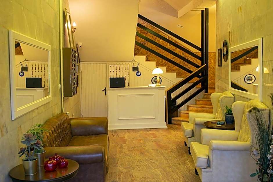 Cesurlar Hotel